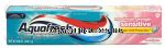 Aquafresh  maximum strength sensitive flouride toothpaste, smooth mint Center Front Picture